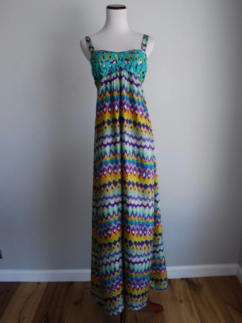 Diane Samandi Saks silk lace trim maxi dress XS